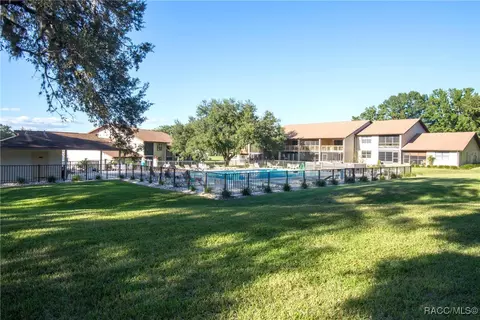 Exterior - 95 E Hartford St #7A, Hernando, FL 34442 photo 9 of 10