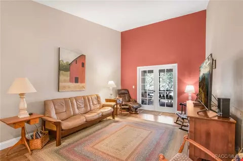 Living - 95 E Hartford St #7A, Hernando, FL 34442 photo 1 of 3
