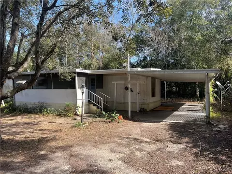 23 N East Ave, Inverness, FL 34453