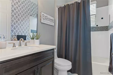 Bath - 1783 W Herick Ct, Hernando, FL 34442 photo 5 of 5