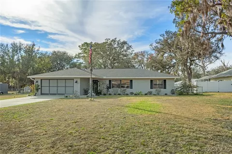3218 S Rose Ave, Inverness, FL 34450