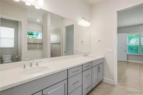 Bath - 2132 N Buttonwood Loop, Hernando, FL 34442 photo 2 of 4