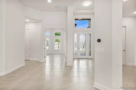 Entry Way - 2132 N Buttonwood Loop, Hernando, FL 34442 photo 2 of 3