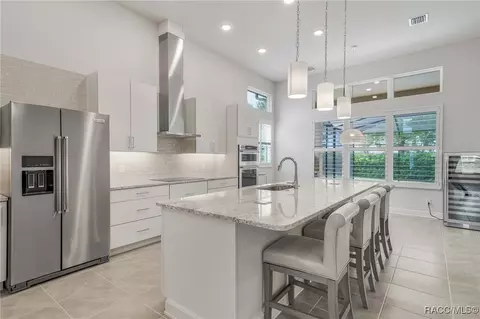 Kitchen - 2132 N Buttonwood Loop, Hernando, FL 34442 photo 4 of 7