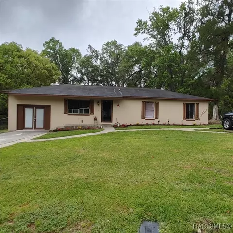 413 Pryor St, Brooksville, FL 34601