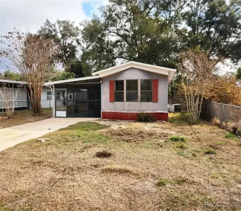 1665 N Arkansas Ter, Hernando, FL 34442