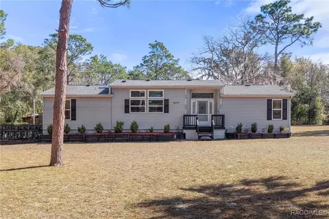 8237 N Ira Martin Ave, Crystal River, FL 34428