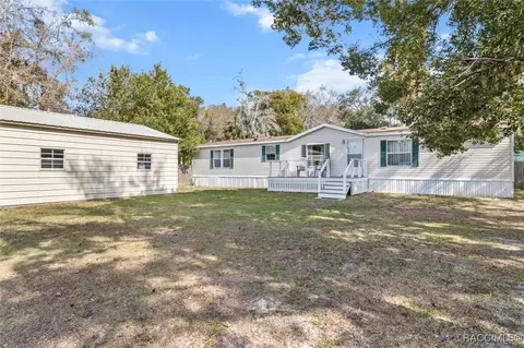 3559 S Aberdeen Ter, Homosassa, FL 34448