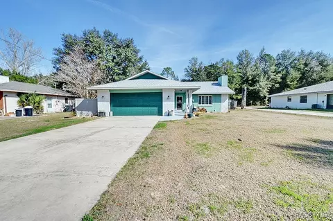 2097 N Cedarhouse Ter, Crystal River, FL 34428