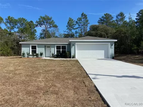 2735 W Gaspar Dr, Dunnellon, FL 34433