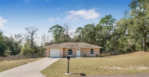 9480 N Akola Way, Citrus Springs, FL 34434