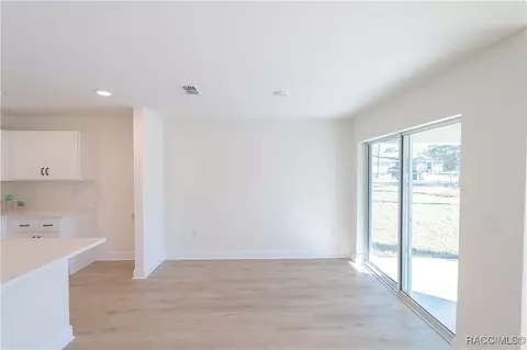 Living - 680 E Alaska Ln, Hernando, FL 34442 photo 3 of 3