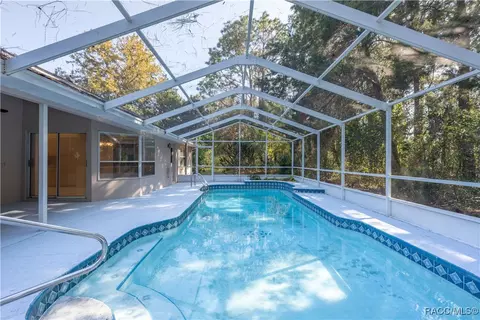 7 Hoptree Ct, Homosassa, FL 34446