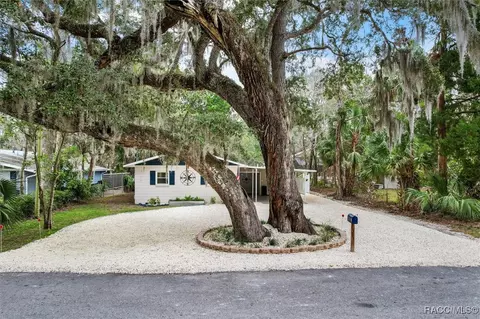55 Nottingham Ln, Inglis, FL 34449 photo 41
