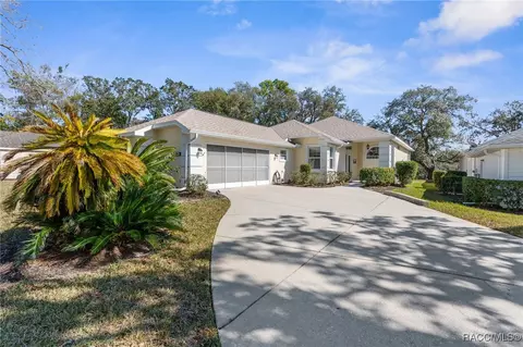 82 W Byrsonima Loop, Homosassa, FL 34446