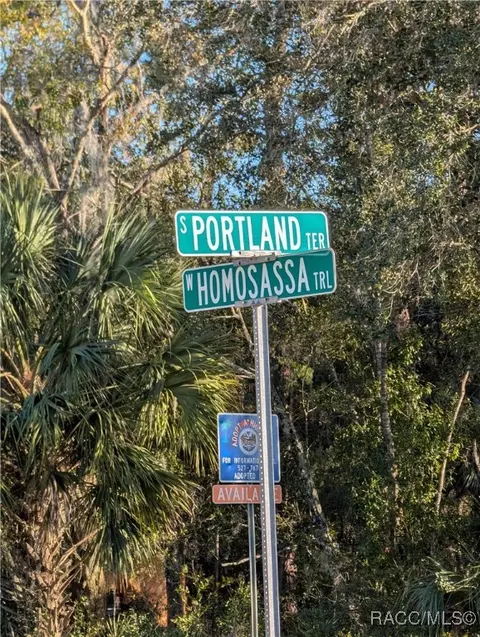 2948 S Portland Ter, Homosassa, FL 34448