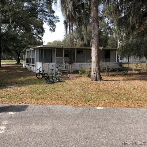 2451 N Bucknell Ter, Hernando, FL 34442 photo 2