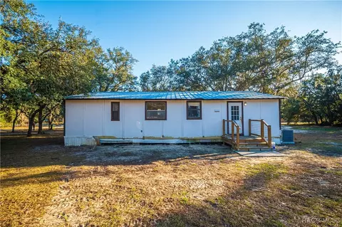 1375 W High Acres St, Lecanto, FL 34461