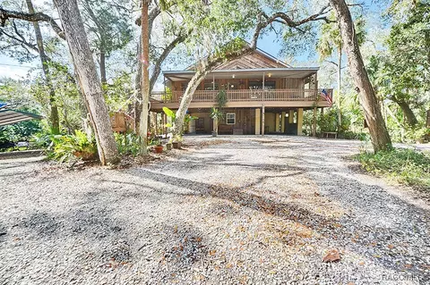 6618 S Beagle Dr, Homosassa, FL 34448