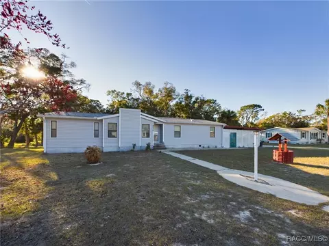 4278 N Weewahi Pt, Crystal River, FL 34428