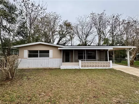 4 N Lee St, Beverly Hills, FL 34465