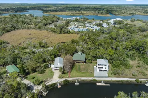 11920 W Fort Island Trl, Crystal River, FL 34429