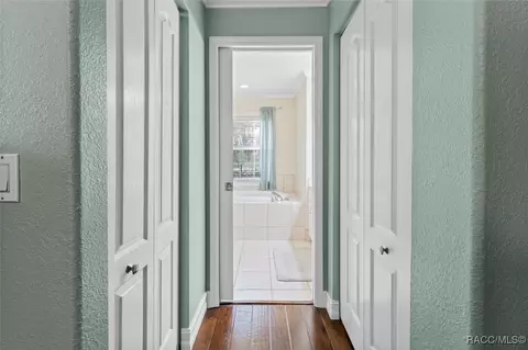Entry Way - 919 W Pearson St, Hernando, FL 34442 photo 5 of 6