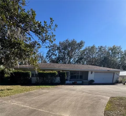 8438 E Cresco Ln, Inverness, FL 34450