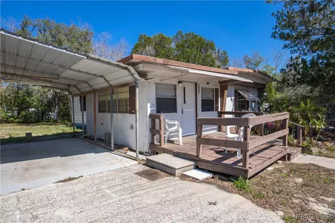 5339 W Cougar Ln, Dunnellon, FL 34433