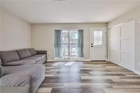 6343 Skyline Ct, Spring Hill, FL 34606 photo 7