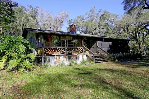 Exterior - 6306 E Forest Trail Dr, Hernando, FL 34442 photo 2 of 10