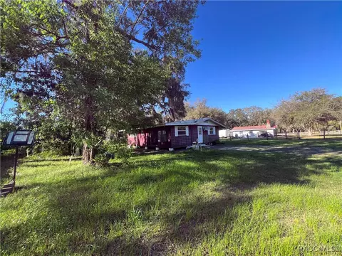 Exterior - 10590 Highway 40 E, Inglis, FL 34449 photo 3 of 12