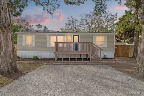 7504 Sealawn Dr, Spring Hill, FL 34606