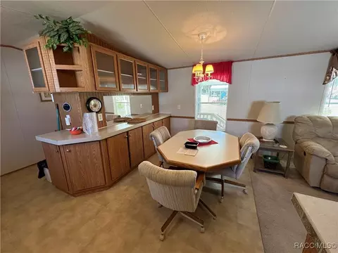 4332 E Wyoming Ln, Hernando, FL 34442 photo 7