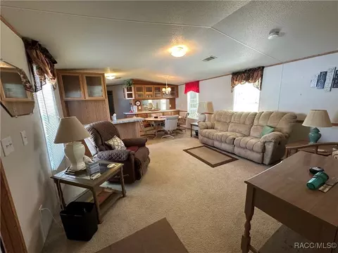 4332 E Wyoming Ln, Hernando, FL 34442 photo 4