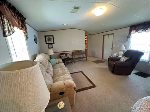 4332 E Wyoming Ln, Hernando, FL 34442 photo 5