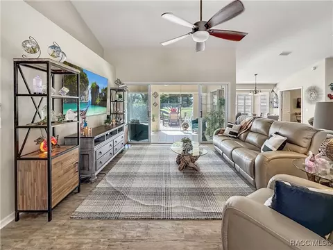 Living - 3874 E Arbor Lakes Dr, Hernando, FL 34442 photo 4 of 4