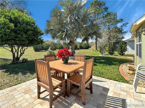 Exterior - 3874 E Arbor Lakes Dr, Hernando, FL 34442 photo 11 of 16