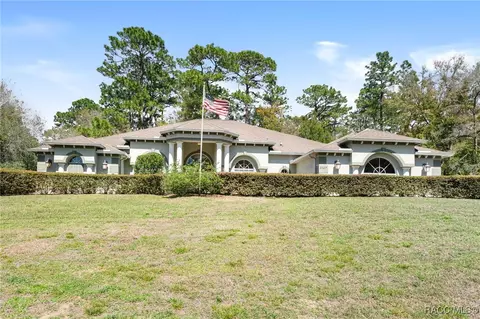 2027 W Mesa Verde Dr, Beverly Hills, FL 34465