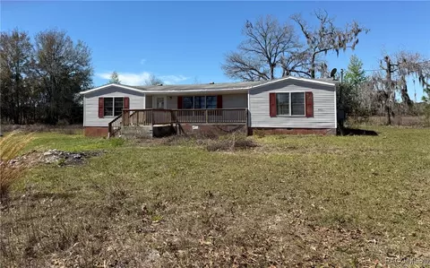 4512 N Timberwood Pt, Crystal River, FL 34428