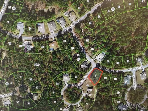 1 Sanders Ct W, Homosassa, FL 34446