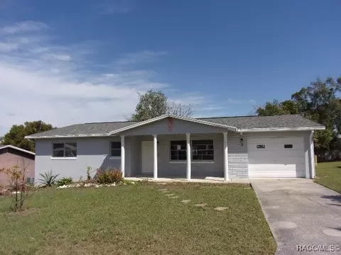 5 Michael Dr, Beverly Hills, FL 34465