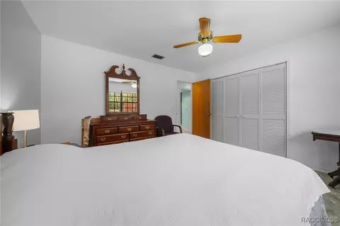 Bedroom - 4741 E Lakeview Pl, Hernando, FL 34442 photo 2 of 7