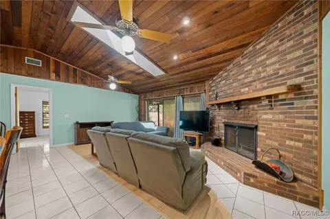 Living - 4741 E Lakeview Pl, Hernando, FL 34442 photo 1 of 1