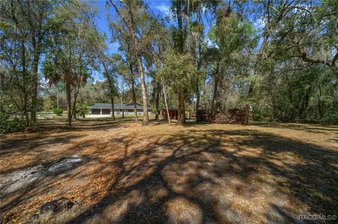 Exterior - 4741 E Lakeview Pl, Hernando, FL 34442 photo 11 of 23