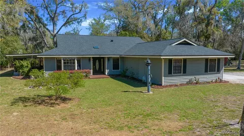 Exterior - 4741 E Lakeview Pl, Hernando, FL 34442 photo 4 of 23