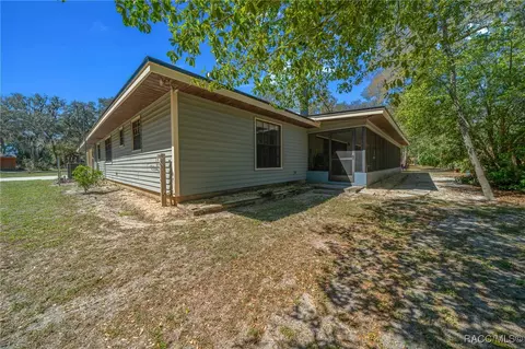 Exterior - 4741 E Lakeview Pl, Hernando, FL 34442 photo 13 of 23