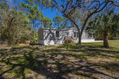 3827 W Whippoorwill St, Lecanto, FL 34461