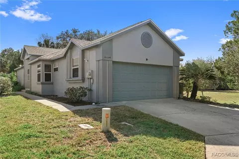 11294 W Cove Harbor Dr, Crystal River, FL 34428