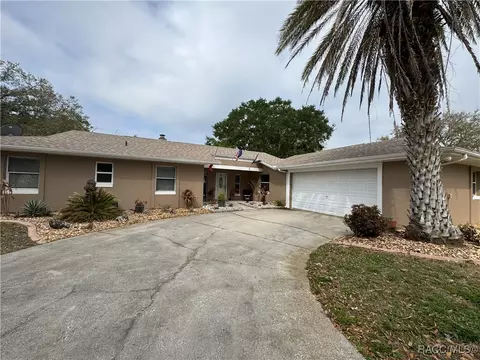 Exterior - 9341 W Turnberry Loop, Crystal River, FL 34429 photo 11 of 11